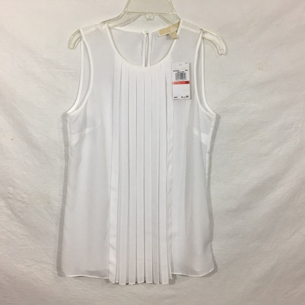 3/$30 NWT Michael Kors 100% Silk Sleeveless Top